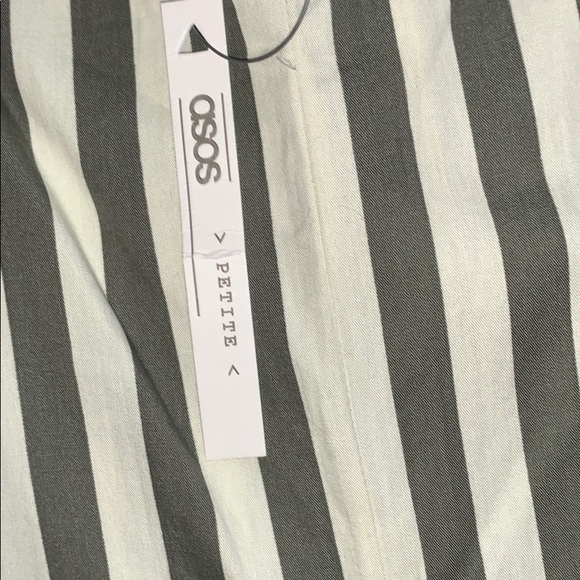 NWT! ASOS Petite Jumpsuit - Picture 7 of 10